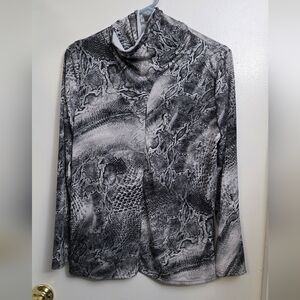 Lola & Sophie Key Hole Cowl Neck Blouse Longsleeve Stretch Reptile Made In USA